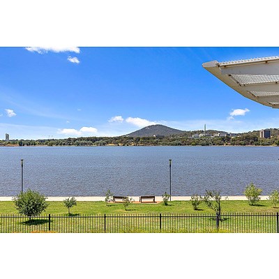87/13 Eastlake Parade, Kingston ACT 2604