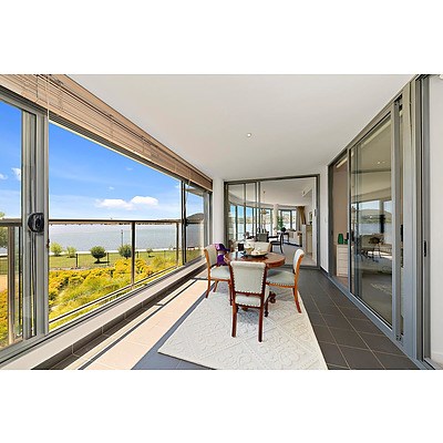 87/13 Eastlake Parade, Kingston ACT 2604