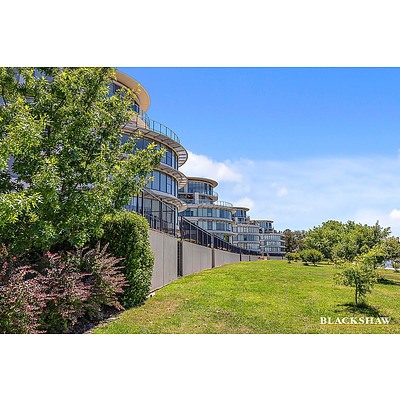 87/13 Eastlake Parade, Kingston ACT 2604