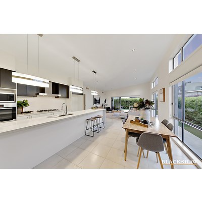 39 Lindsay Pryor Street, Wright ACT 2611