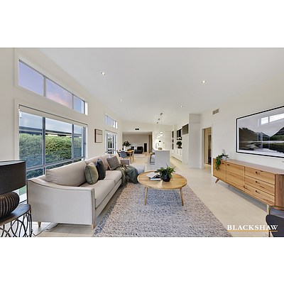 39 Lindsay Pryor Street, Wright ACT 2611