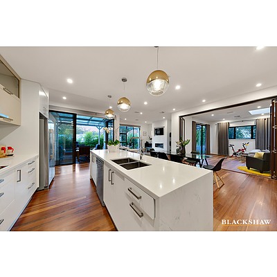 6 Broome Crescent, Yarralumla ACT 2600