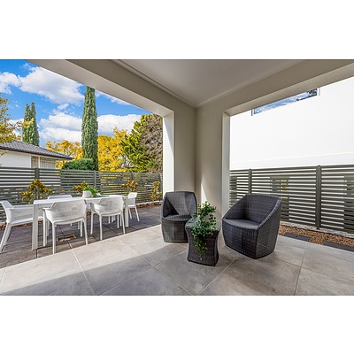2/54 Jacka Crescent, Campbell ACT 2612