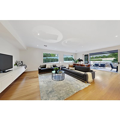 15 Durville Crescent, Griffith ACT 2603