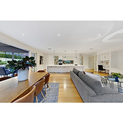 15 Durville Crescent, Griffith ACT 2603