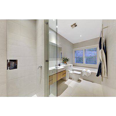 15 Durville Crescent, Griffith ACT 2603
