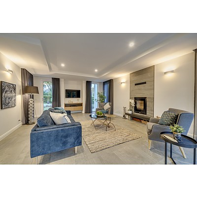 1 Macartney Crescent, Deakin ACT 2600
