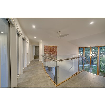 1 Macartney Crescent, Deakin ACT 2600