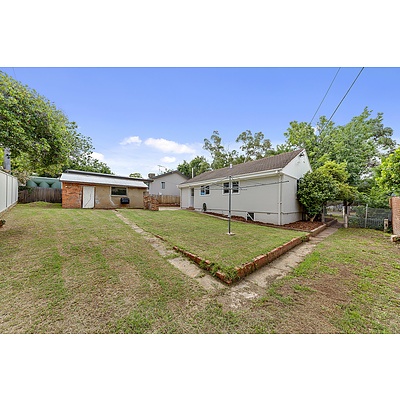 27 Nathan Street, Deakin ACT 2600
