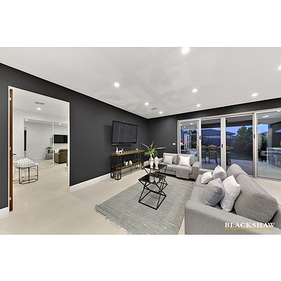 11 Jeannie Gunn Street, Franklin ACT 2913
