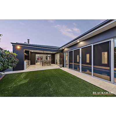 11 Jeannie Gunn Street, Franklin ACT 2913