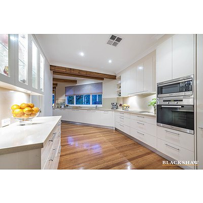 6 Wickham Crescent, Red Hill ACT 2603