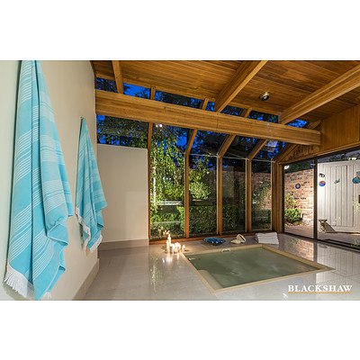 6 Wickham Crescent, Red Hill ACT 2603