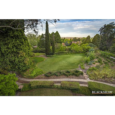 6 Wickham Crescent, Red Hill ACT 2603
