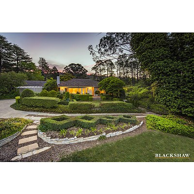 6 Wickham Crescent, Red Hill ACT 2603