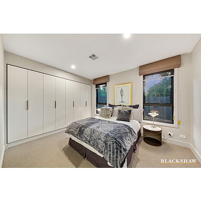 2/7 Mawson Drive, Mawson ACT 2607