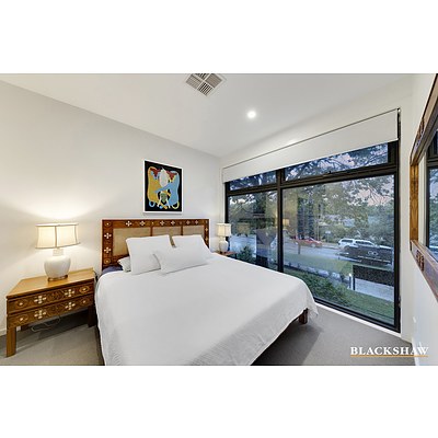 5/4 Berrigan Crescent, O'connor ACT 2602