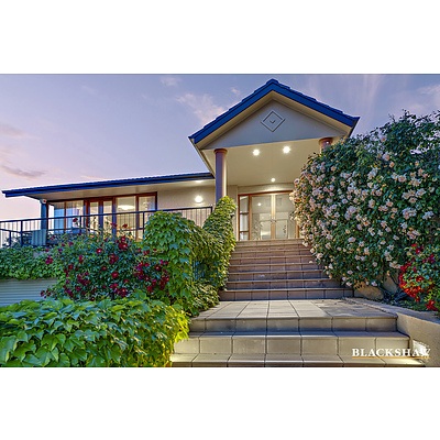 27 Parkhill Street, Pearce ACT 2607