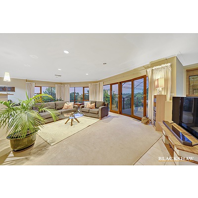 27 Parkhill Street, Pearce ACT 2607