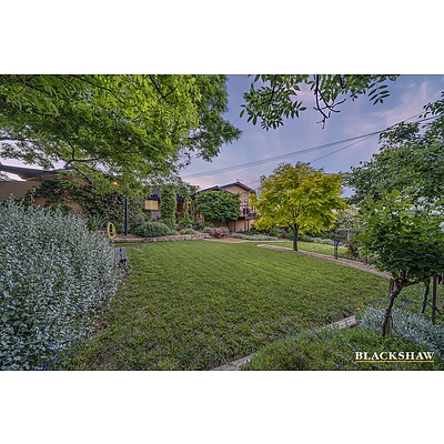27 Parkhill Street, Pearce ACT 2607