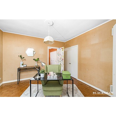 10 Hutt Street, Yarralumla ACT 2600