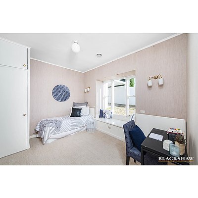 10 Hutt Street, Yarralumla ACT 2600
