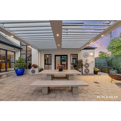 10 Broome Crescent, Yarralumla ACT 2600