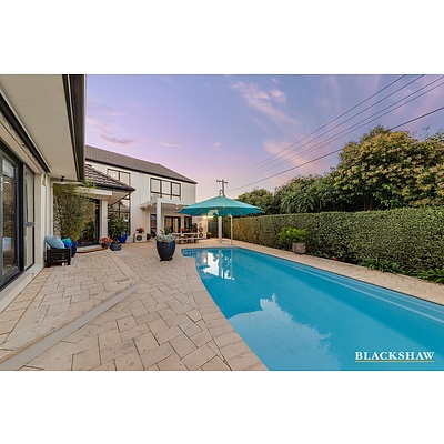 10 Broome Crescent, Yarralumla ACT 2600