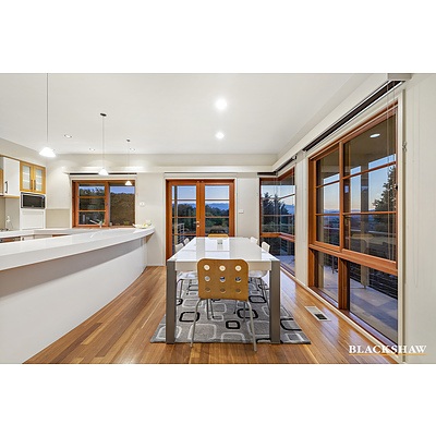13 Eucalypt Rise, Jerrabomberra NSW 2619