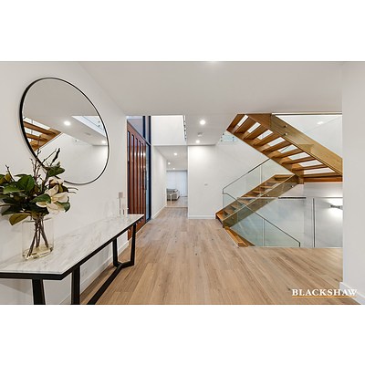 10A Woodgate Street, Farrer ACT 2607