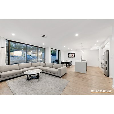 10A Woodgate Street, Farrer ACT 2607