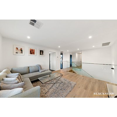 10A Woodgate Street, Farrer ACT 2607