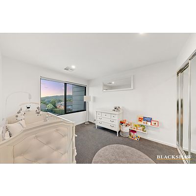 10A Woodgate Street, Farrer ACT 2607