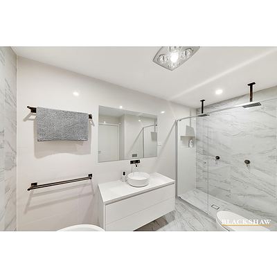 10A Woodgate Street, Farrer ACT 2607