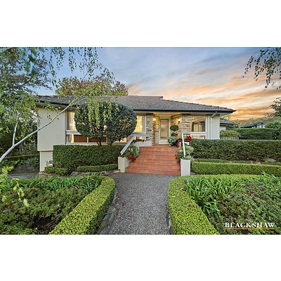 9 Daly Street, Deakin ACT 2600
