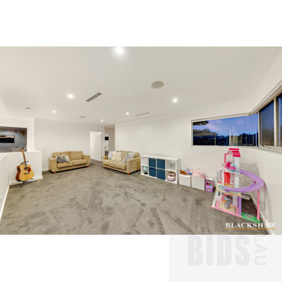 6 Balladonia Place, Jerrabomberra NSW 2619