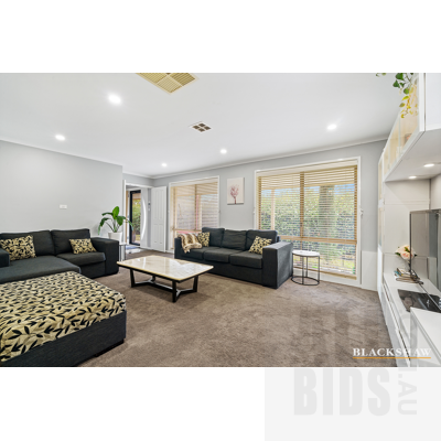 8 Kaleski Place, Banks ACT 2906