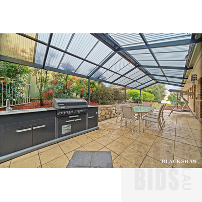 8 Kaleski Place, Banks ACT 2906