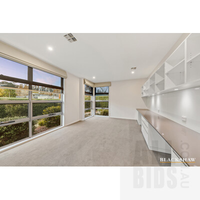 6 Gilmore Crescent, Garran ACT 2605