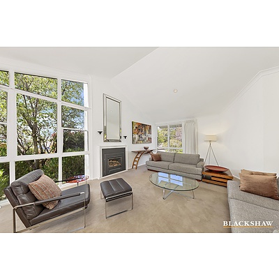 98 Mugga Way, Red Hill ACT 2603