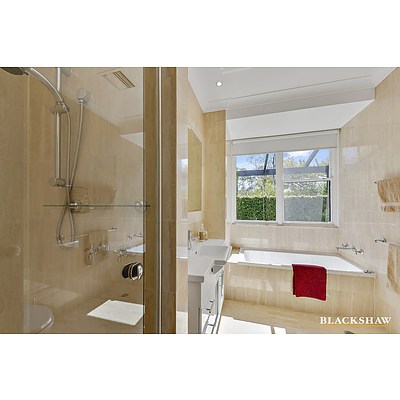 98 Mugga Way, Red Hill ACT 2603