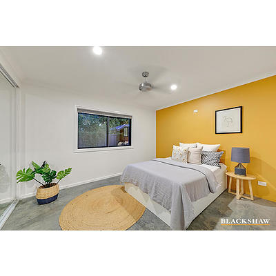 8 Taylor Place, Hackett ACT 2602