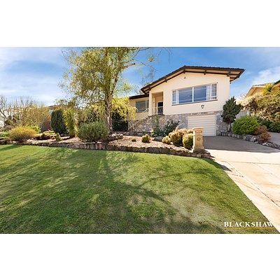 23 MacKenzie Street, Hackett ACT 2602