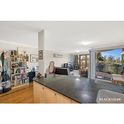 33/18 Captain Cook Crescent, Griffith ACT 2603