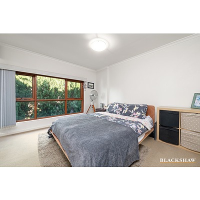 33/18 Captain Cook Crescent, Griffith ACT 2603