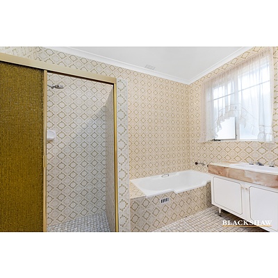 23 MacKenzie Street, Hackett ACT 2602