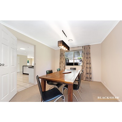 36 Hansen Circuit, Isaacs ACT 2607