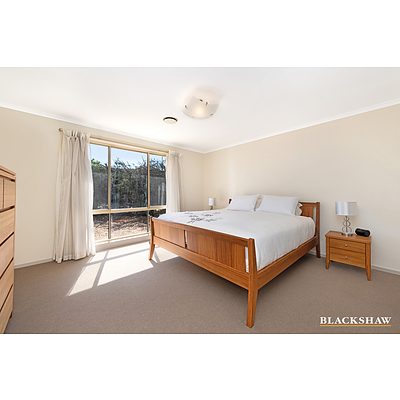 36 Hansen Circuit, Isaacs ACT 2607