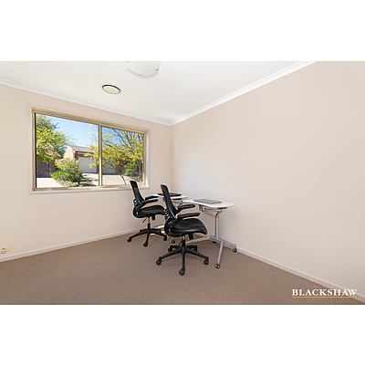 36 Hansen Circuit, Isaacs ACT 2607