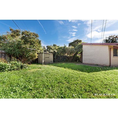11 Wambool Street, Narrabundah ACT 2604